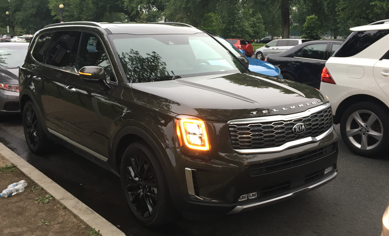 Illustration for article titled The 2020 Kia Telluride Is a Pretty Nice SUV to Drive and Sleep In